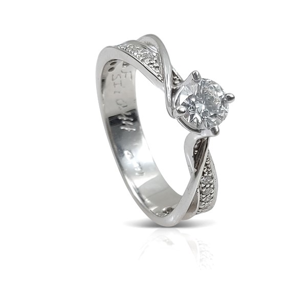 White-gold-diamond-ring-071-CT-2.jpg