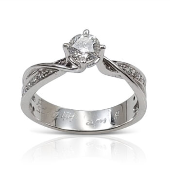 Engagement diamonds ring - natural diamonds solitaire