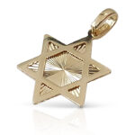 Star of David with a Rising Sun Engraving – Gold Judaica Pendant