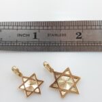 Gold Star of David pendant with brilliant engraving