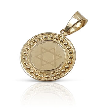 Star of David pendant in a gold circle